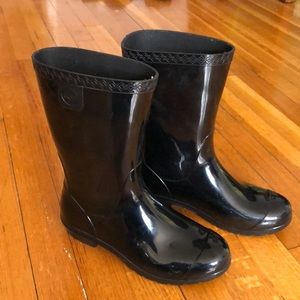 Ugg rain boots
